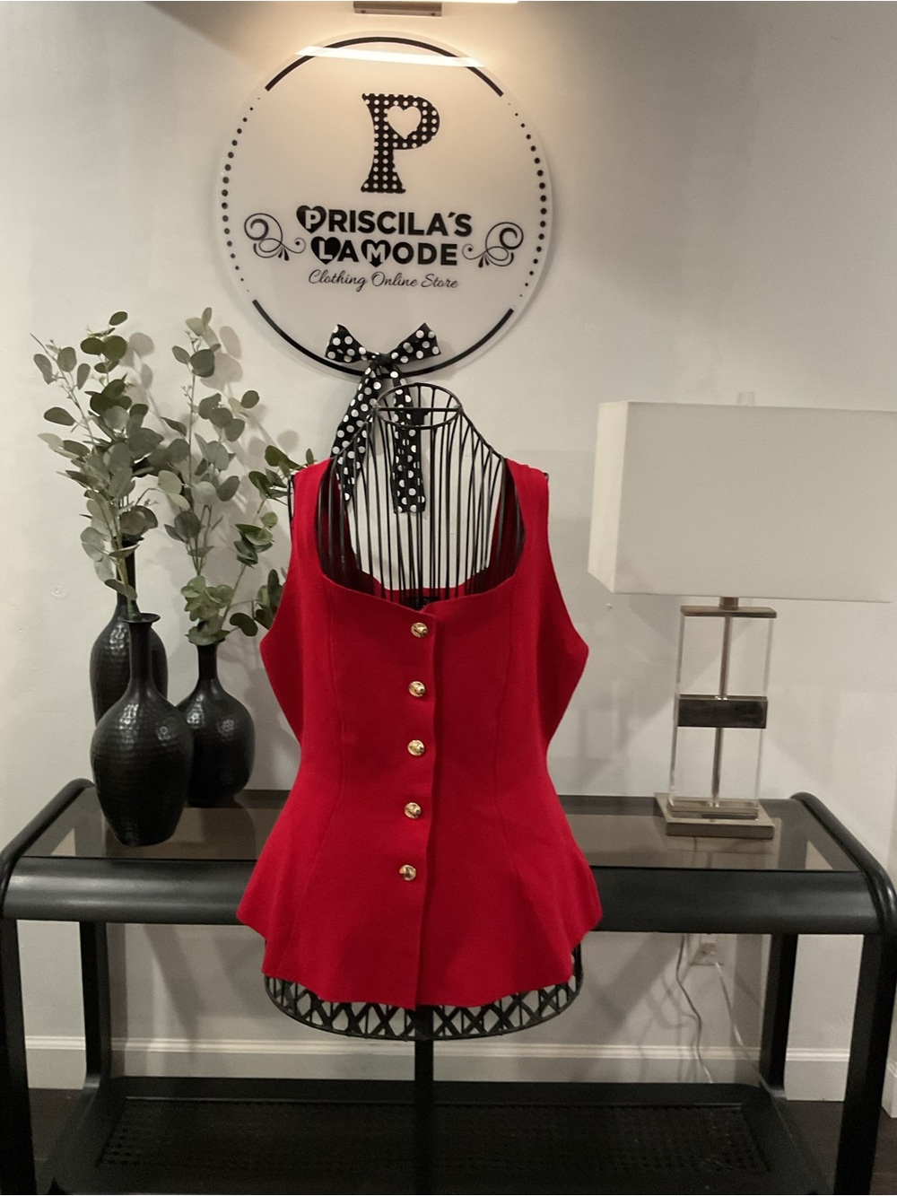 Red Peplum Button Tank Top - Picture 4 of 7